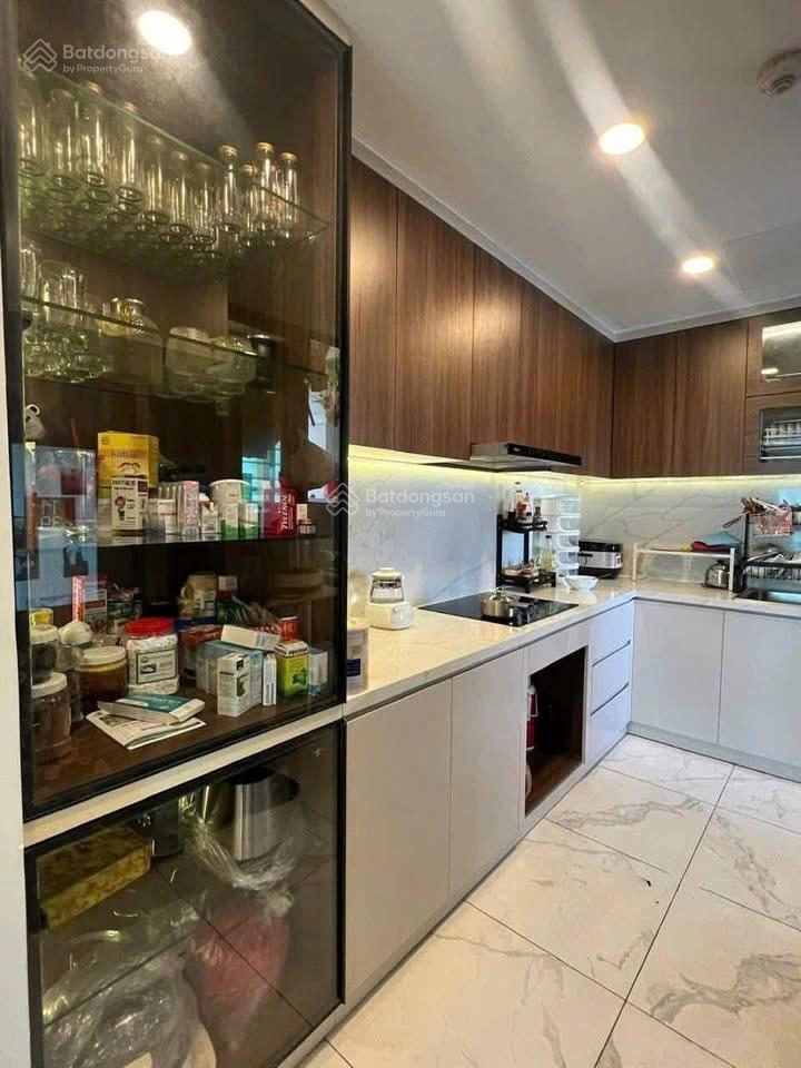 Giá 12,9 tỷ. căn 03 phòng ngủ góc, mã 08 tòa dinezo. dt 110m2, hướng đông nam.  0931 356 ***