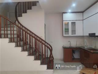 Chính chủ cho thuê nhà 4,5 tầng gần trường cấp 2 la phù,full nội thất liền tường,giá 7,5tr vào ngay