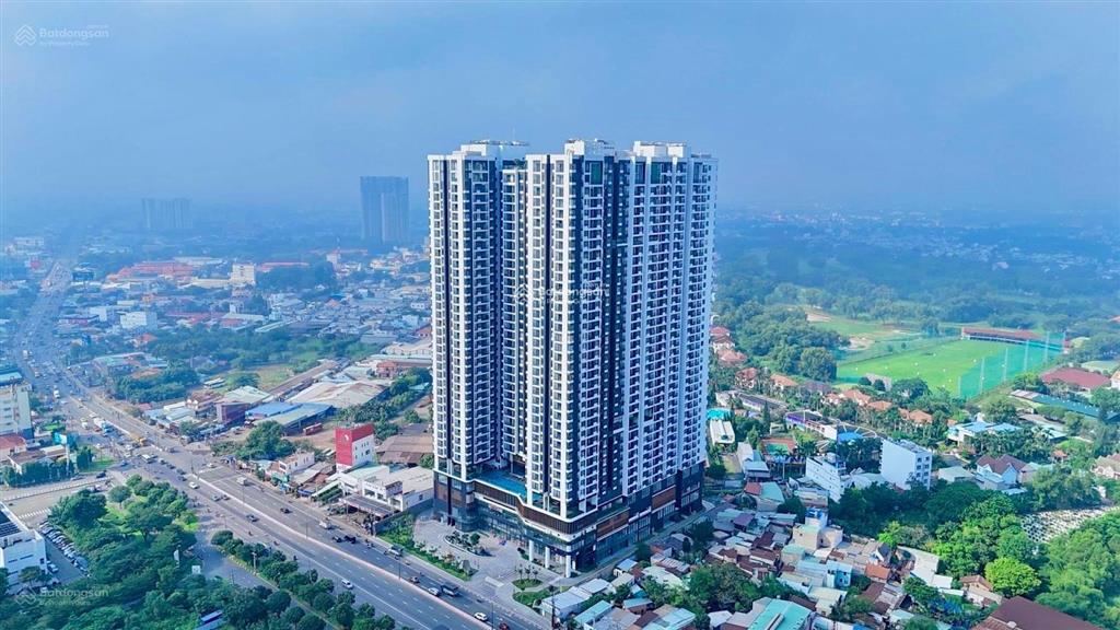 Cắt lỗ căn hộ emerald golf view 2pn  2wc sổ hồng trao tay, giá rẻ nhất thị trường