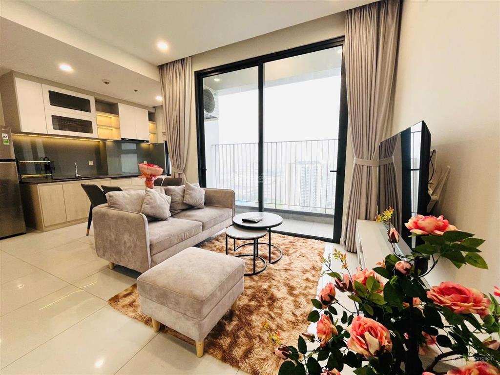Chính chủ cần bán lỗ căn góc 2pn2wc cc the emerald golf view, full nội thất