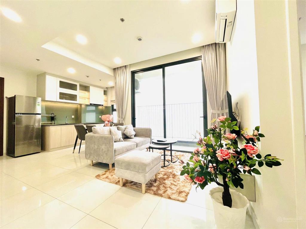 Chính chủ cần bán lỗ căn góc 2pn2wc cc the emerald golf view, full nội thất