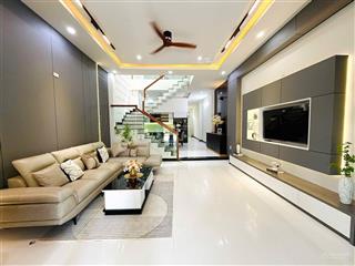 Chỉ 5.950 tỷ sở hữu nhà đẹp mt thanh lương 16, hai tầng, full nội thất vip hòa xuân