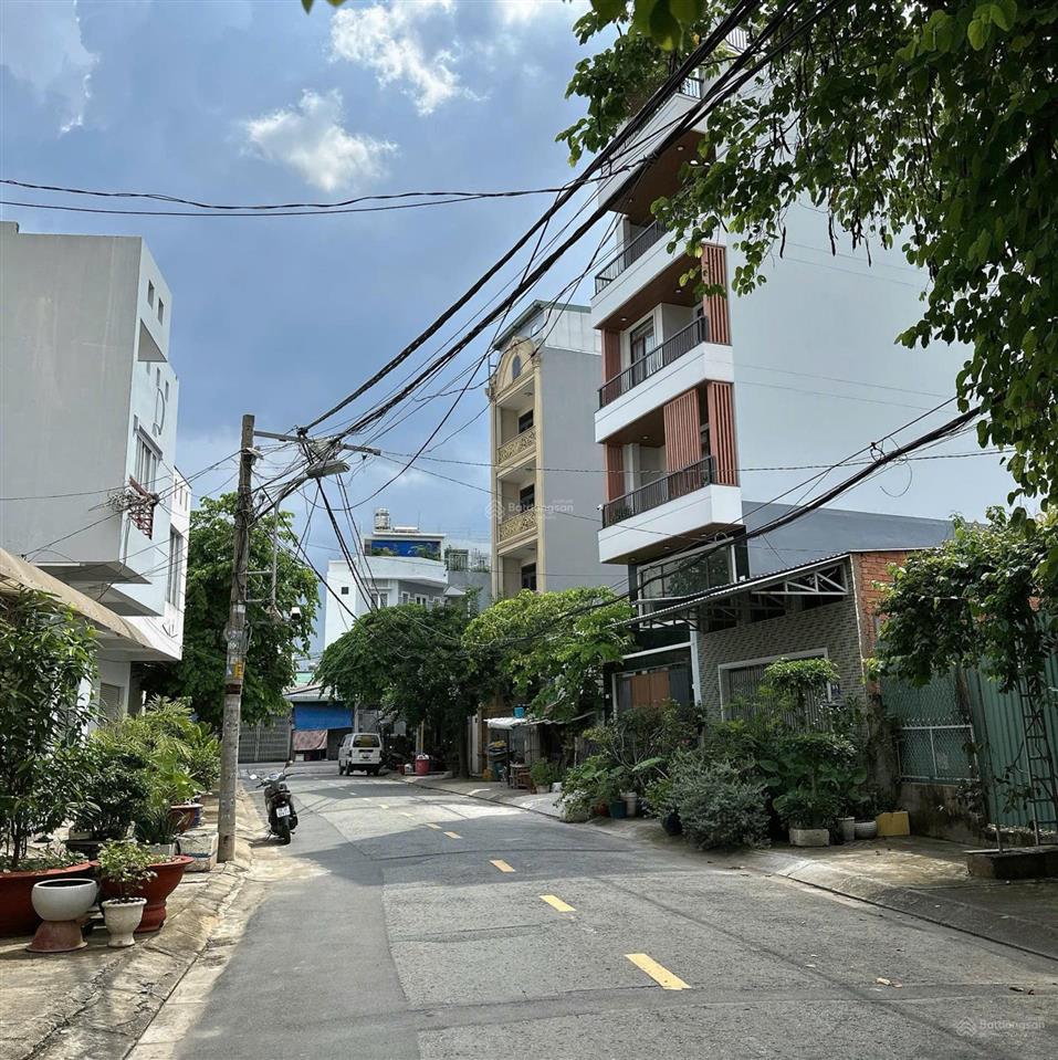 Trung tâm quận 2, ngay lê văn thịnh, 98m2 nhà 3 tầng ngang 6m khủng, giá 8,5 tỷ shr
