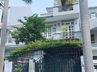 Ngay tây hòa, nhà 3 tầng mới về ở liền, 129m cách ga metro phước long 300m, giá 14,2 tỷ, shr