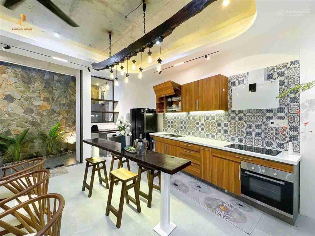 Bán villa biển mỹ khê, dòng tiền tự vận hành 70 triệu/ tháng