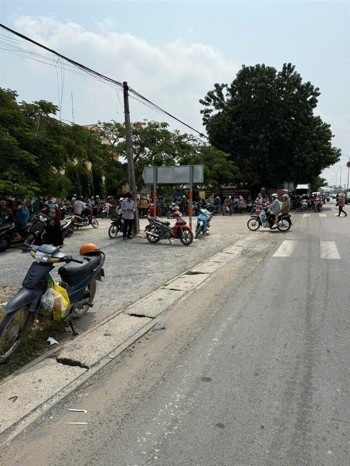 Bán đất tặng nhà mặt tiền quốc lộ 22, phường an tịnh, tây ninh, gần kcn trảng bàng, tây ninh