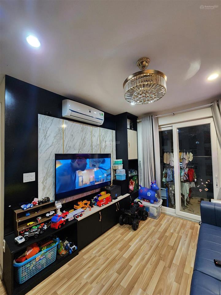 Cho thuê căn hộ nội thất xịn city gate giá 9tr  0901 469 ***