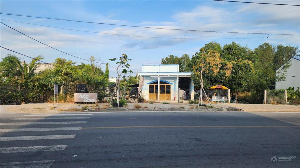 Bán đất mặt tiền đường tắc xuất cần giờ, diện tích 90m2, full thổ cư, gần vin cần giờ, giá 6 tỷ