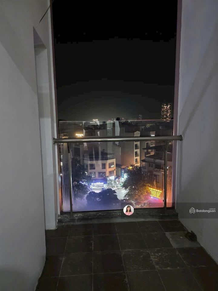 Cần bán căn hộ usilk hà đông. 80m2. có sổ. giá thương lượng