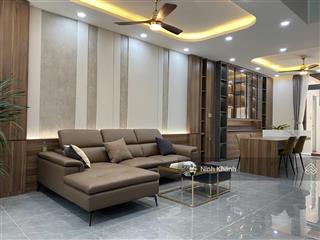 Cần bán gấp biệt thự liền kề lavila full nội thất 13.5 tỷ