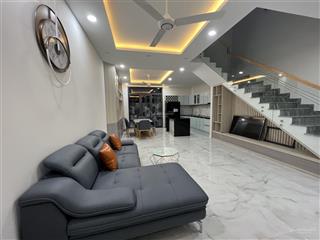 Tôi cần bán gấp căn lavila full nội thất chỉ 13.3 tỷ nhà đẹp