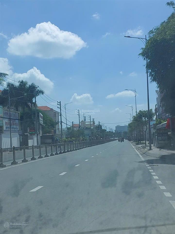 Bán mặt tiền tô ký, 1 trệt 1 lầu giá 14,9 tỷ, 4.5x29 cn 152m2, hóc môn, giá siêu hời