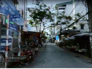 Cho thuê nhà cấp 4 rộng 40 m2 và gác xép 10 m2 tại phố quang tiến, gần chợ chiều, đại mỗ, hà nội