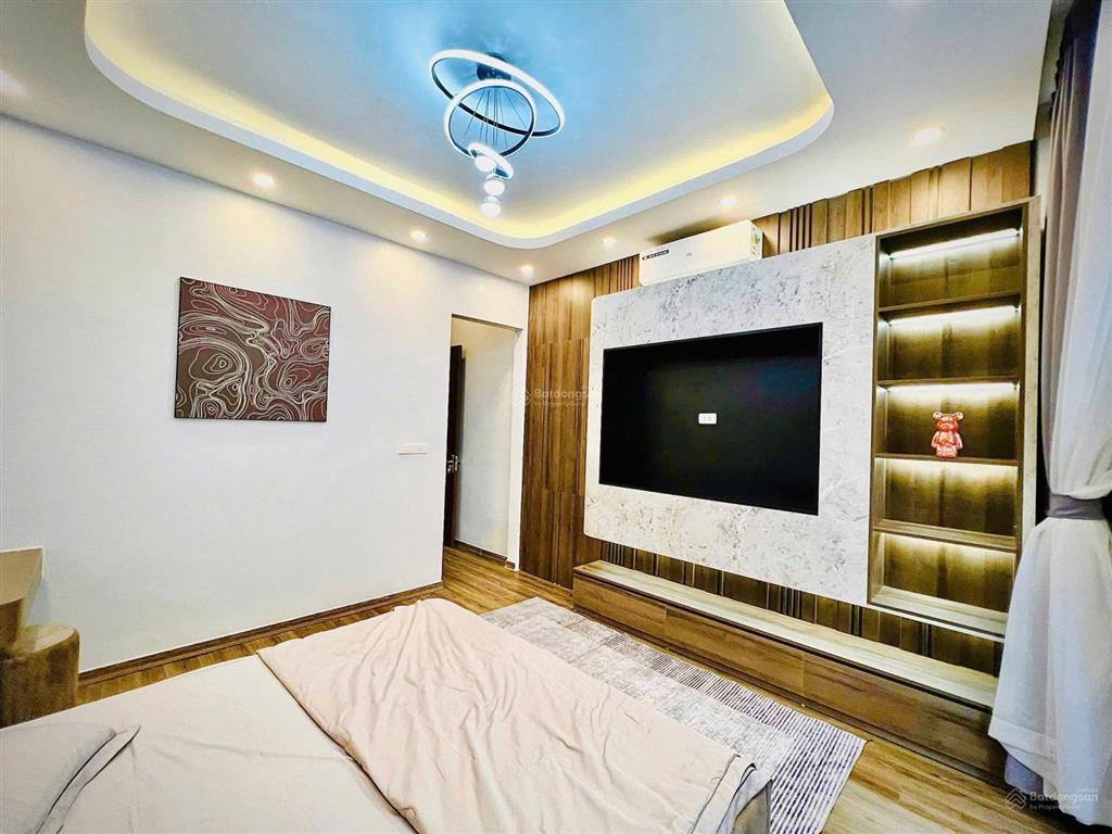 Cho thuê ngay 2pn 72m² full đồ tại cc rivera park giá 15 triệu.  088.066,098