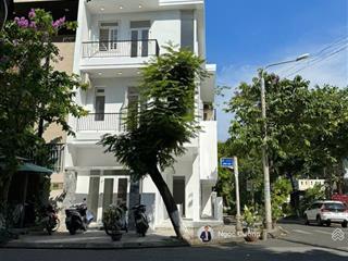 Siêu phẩm nhà 3 tầng góc 2mt đinh đạt  phước trường 110m2 ngang 7m  sát biển mỹ khê  0905 350 ***