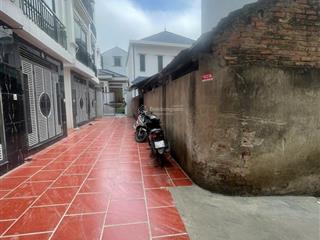 Hính chủ gửi bán đất giang lẻ biên giang 50m, khu dân cư đông đúc, cách ql6 150m