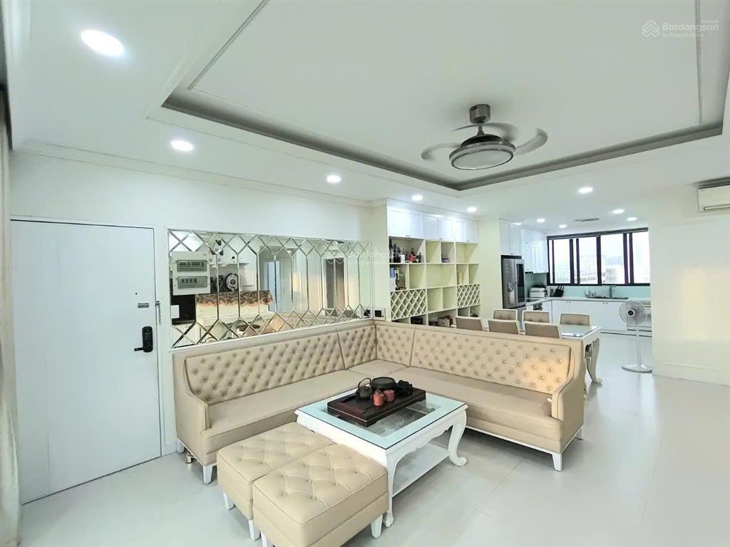 Bán cc đẹp tại riverpark residence, giá 14 tỷ, 135m2, quận 7, hcm, nhiều tiện ích