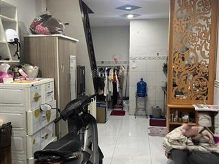 Bán nhà phú thọ hòa hẽm 2,4m giá 3,2 tỷ dt 25m2 xây 2 tầng