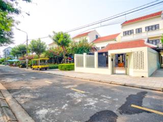 Cho thuê hoàng huân villa biệt thự 9 phòng ngủ cao cấp tại trảng kèo 7, hội an