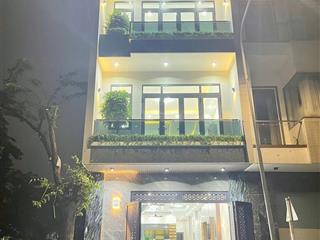 3 tầng  kdc nguyễn hữu trí  cách chợ đệm 5phút