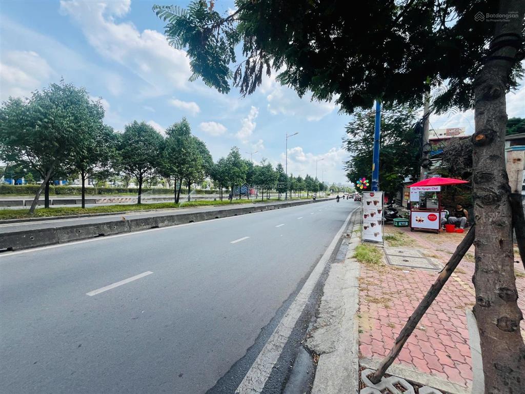 Bán lô đất đẹp 542m2 góc 2mt đường song hành xn gần ngã 4 thủ đức