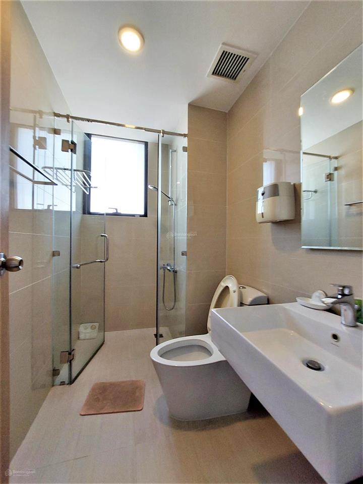 Căn hộ góc 3 phòng ngủ ở ngay khu sân bay orchard parkview  novalanđ 100m2 nội thất đầy đủ 19triệu