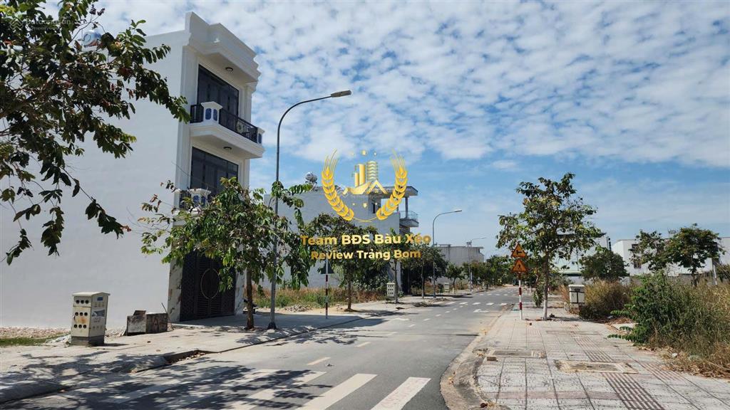 Bán đất nền đường n3 khu đô thị bàu xéo, thông công viên, 5x20m, giá chỉ 1tỷ750