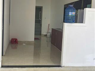 Cần bán gấp 1 lô đất đẹp đường nguyễn văn tỵ, có nhà 1 mê 2 pn