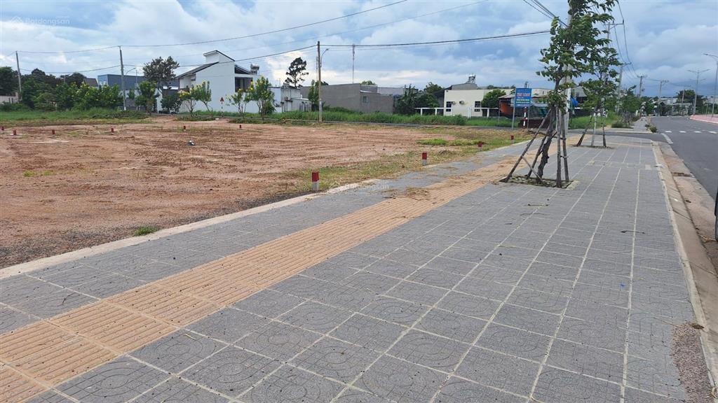 Bán đất 5x28m full thổ cư đường tỉnh lộ 44b giá chỉ 2,1 tỷ  0916 169 ***