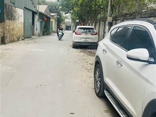 Hơn 90tr/m2  70 m2  như giá đất tỉnh  20m ra ô tô tránh mt gần 5m xây nhà ở hay cho thuê đều ok