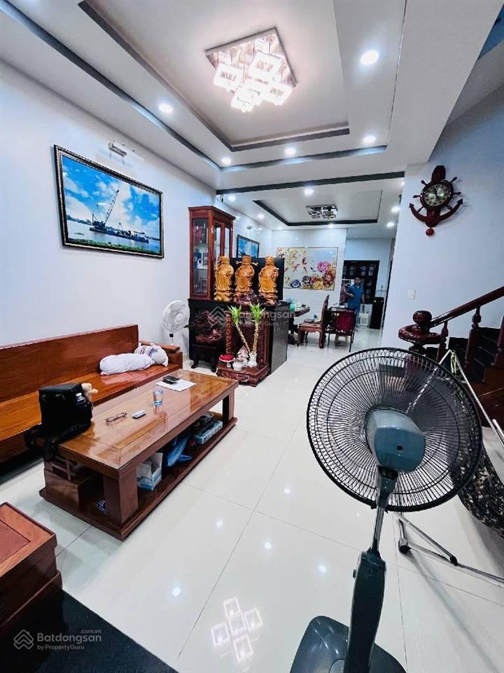 Bán nhà mặt tiền đường số gần parc mall cao lỗ