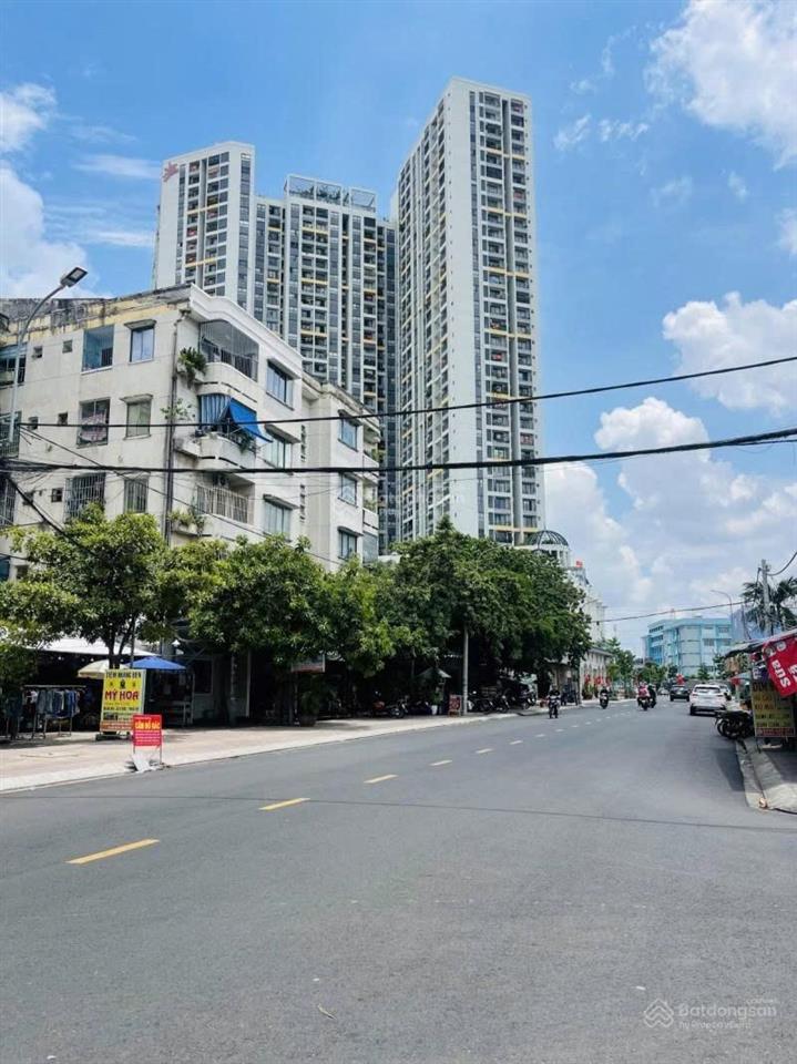 Bán nhà quận 8 gần chung cư pegasute