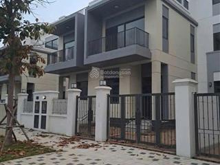 Bán nhanh nhà phố 8x20m, giá tốt nhất dự án.