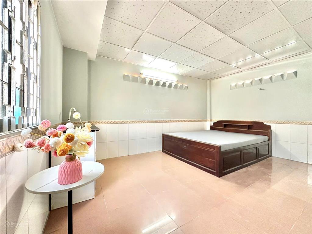 Phòng trọ mới xây gác lửng và studio cư xá bà điểm  bến xe an sương