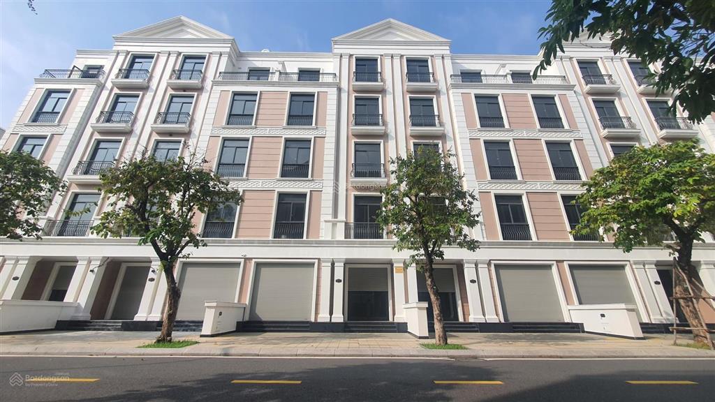 Bán nhà phố vinhomes grand park 96m2 liền kề, đường thông, giá đầu tư