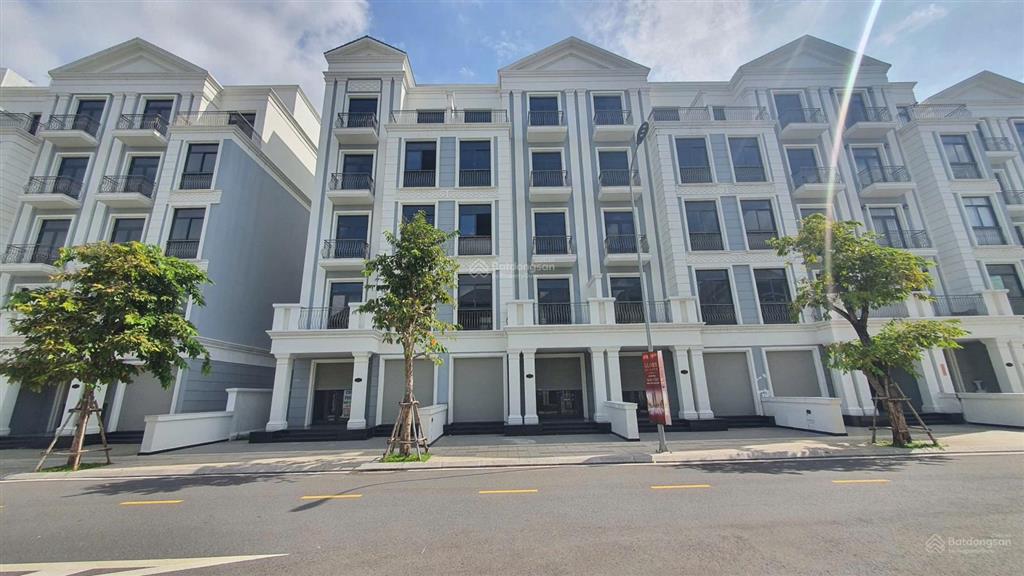 Nhà phố manhattan glory 96m2 đường thông, số đẹp, giá tốt thị trường là đây