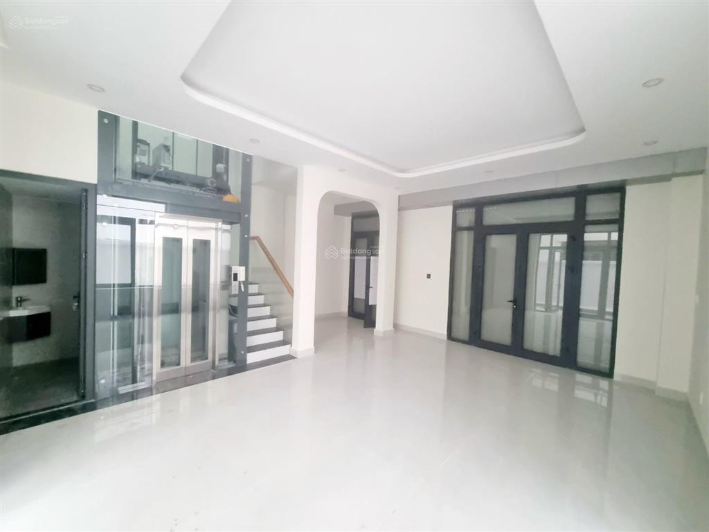 Nhà phố manhattan glory 96m2 đường thông, số đẹp, giá tốt thị trường là đây