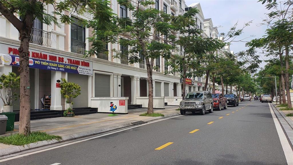 Bán nhà phố vinhomes grand park 84m2, sổ hồng gần sông