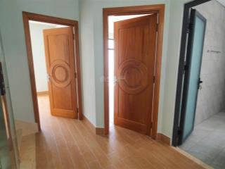 Nhà mới giá tốt, hoàn thiện cao cấp dtxd đến 279m2, có máy lạnh, bếp. giá tốt nhất