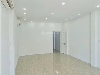 Bán nhà đẹp 5 tầng mặt tiền đường phan đình phùng  giá 8,8 tỷ  tp nha trang