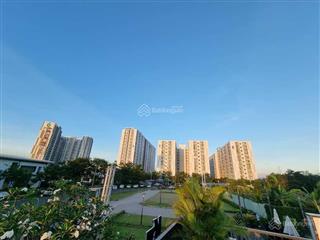 Chính chủ bán gấp căn 40m2 thương mại giá 1.550 tỷ,  0976 312 *** duyên