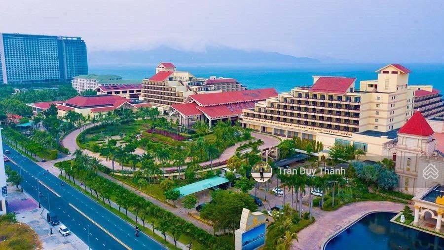 Siêu phẩm mặt tiền võ nguyên giáp đối diện crown resort