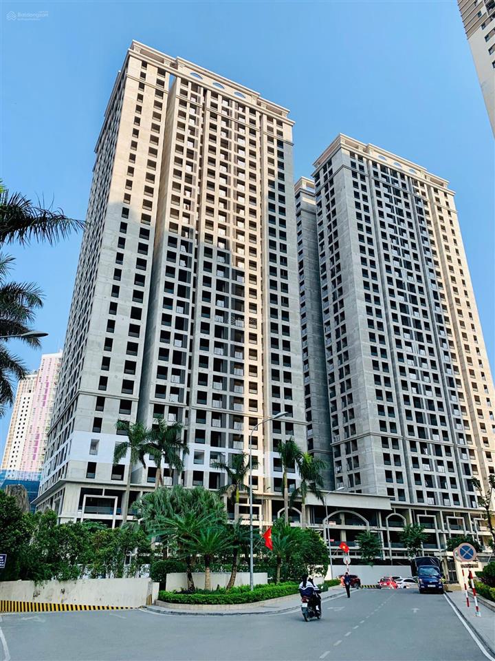 Cần bán căn 2pn 72m2 chung cư the charm an hưng view tiện ích nội khu. giá 6.2 tỷ