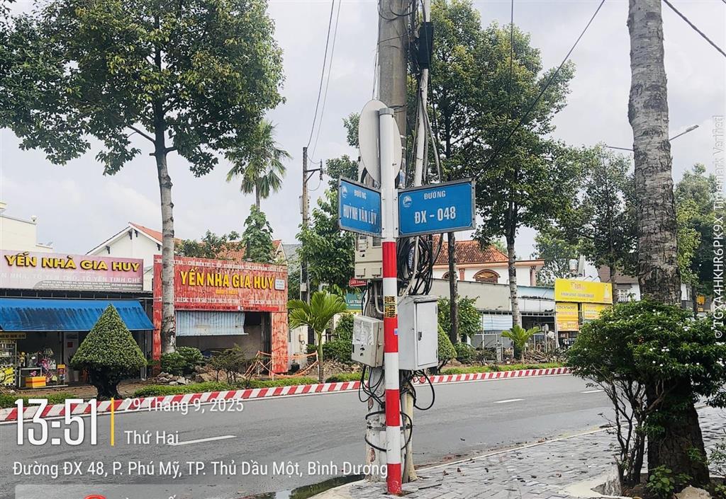 Mặt tiền đường dx 048  phú mỹ  diện tích 12x22m  cách đường huỳnh văn luỹ 50m