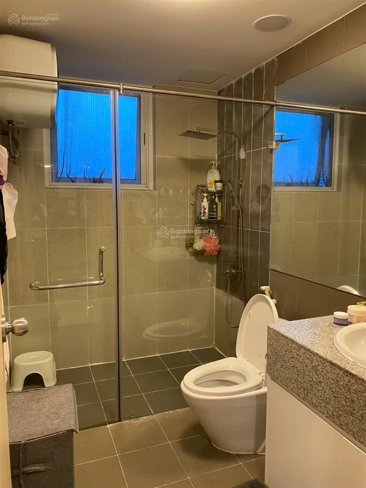 Định cư nước ngoài bán gấp ch riverpark residence, căn góc, view sông, giá chỉ 14.6 tỷ vnd, 124m2