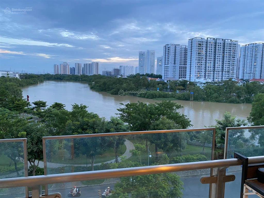 Định cư nước ngoài bán gấp ch riverpark residence, căn góc, view sông, giá chỉ 14.6 tỷ vnd, 124m2