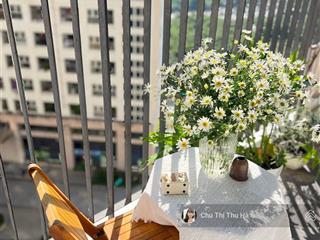 Bán 2n2vs  55m2 bc đông nam cc xuân mai tầng trung đẹp