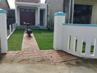 Nhà view lúa phía sau khu vực nhiều villa, người nước ngoài sinh sống
