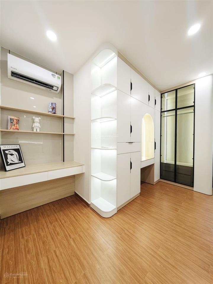 Vị trí vàng nguyễn đình chiểu phường bàn cờ (quận 3 cũ) hẻm 4m chuẩn 1 trục 5 tầng