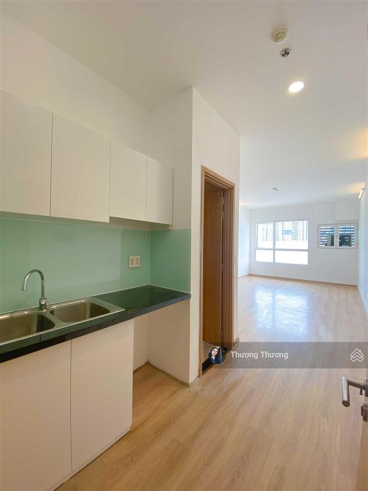 Bán gấp officetel charmington 35m2  1tỷ900, 40m2  2tỷ100, duplex 2tỷ300